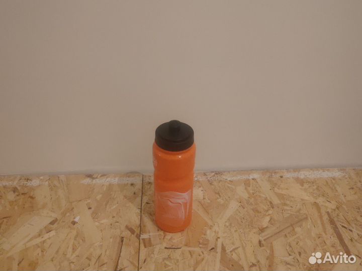 Бутылка шейкер 1 литр