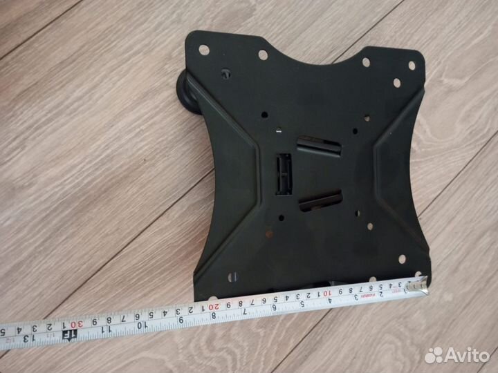 Кронштейн для телевизора