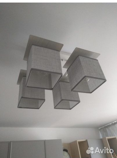 Люстра потолочная Escada 4 лампы, 15 м²