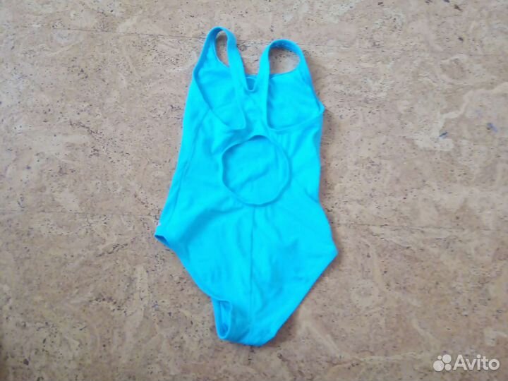 Купальник для девочки 134см