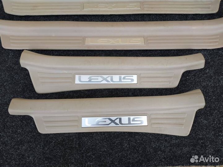 Накладка порога внутр. Lexus LX470 ivory