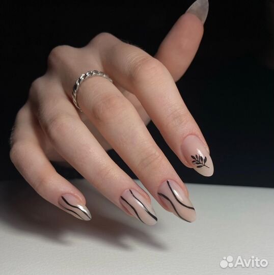 Мастер маникюра