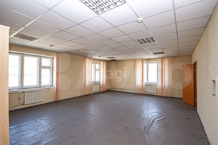 Сдам офисное помещение, 180 м²