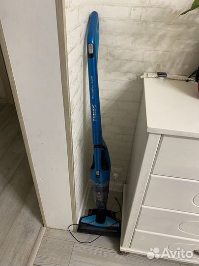 Пылесос Philips PowerPro Aqua