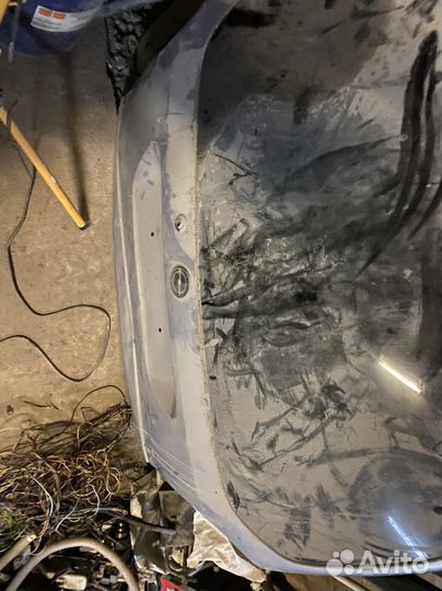 Крышка багажника Opel zafira