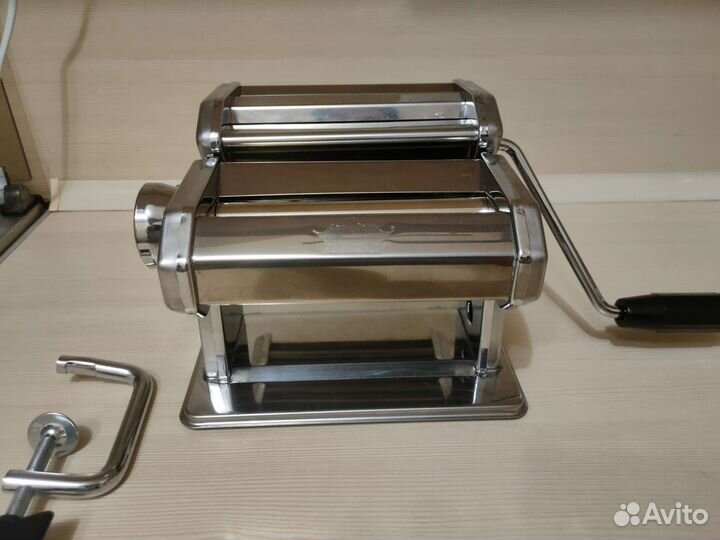 Тестораскатка лапшерезка