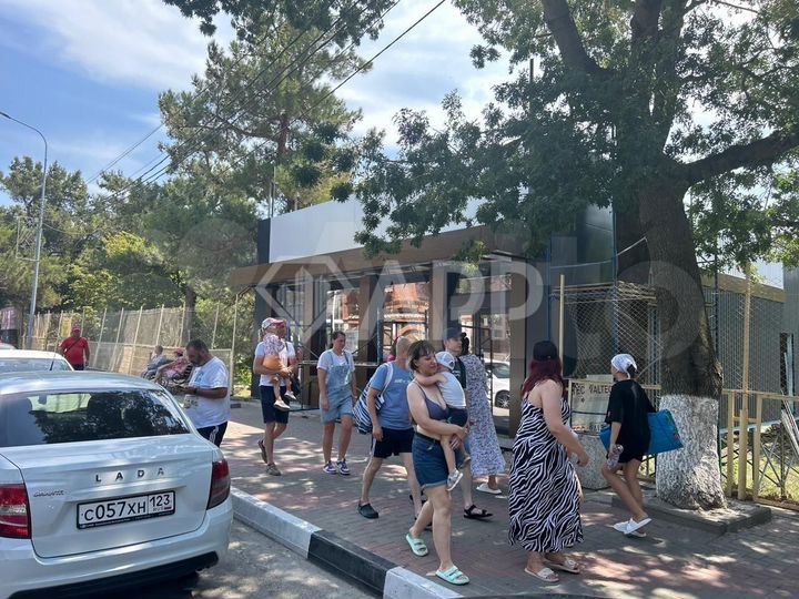 Сдаю торговое помещение, 110 м²