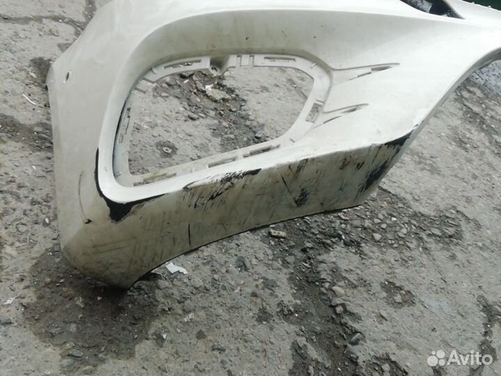 Бампер передний на Мерседес