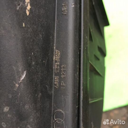 Корпус воздушного фильтра Ауди А6 С5