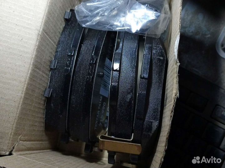 Колодкипередние Королла,аурис с 2012 года,оригинал