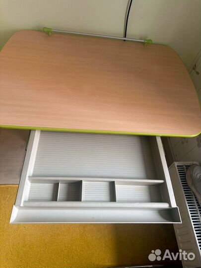 Детский стол парта Бюрократ