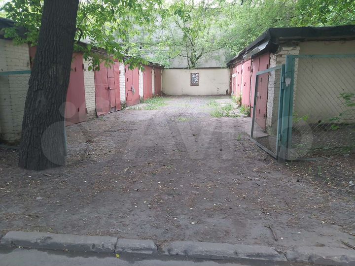 Гараж, 18 м²