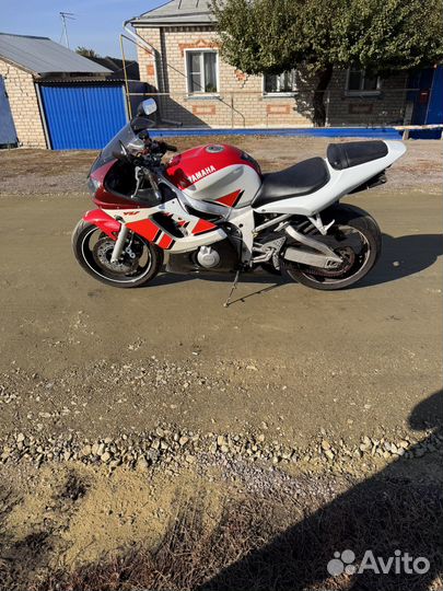 Yamaha yzf r 6, 600 куб см, 2002 год