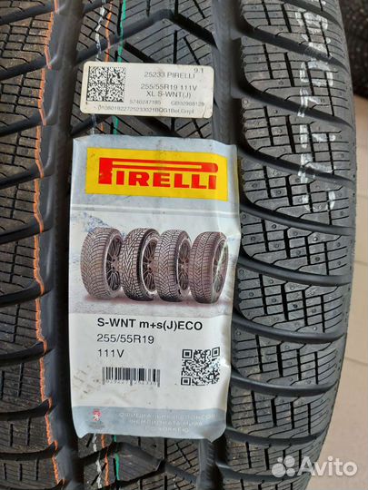 Pirelli Scorpion Winter 255/55 R19 111V