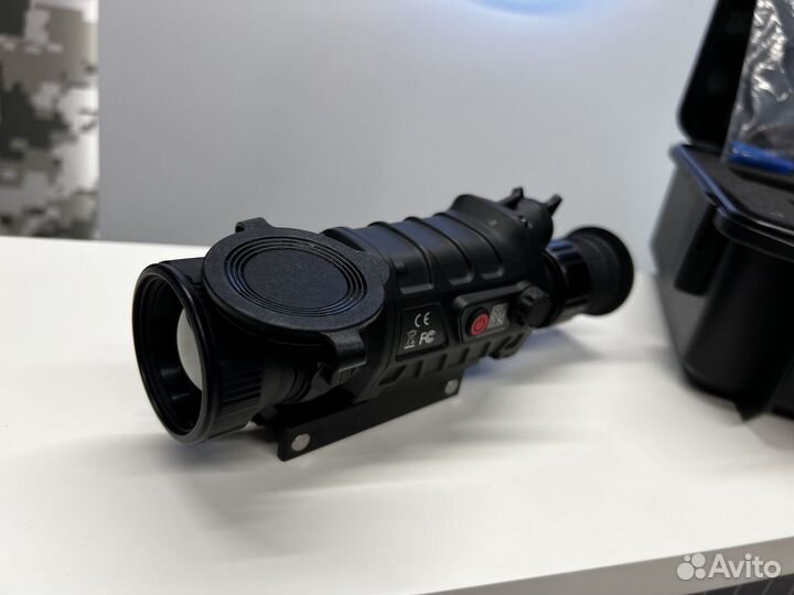 Тепловизионные прицелы Guide