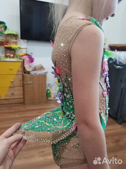 Купальник для художественной гимнастики