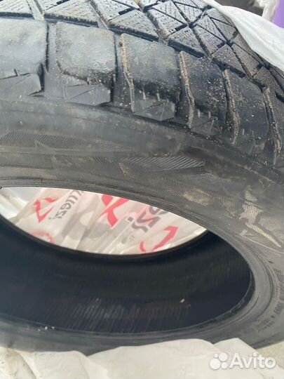 Bridgestone Blizzak DM-V2 235/55 R18 100T
