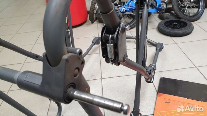 Пружина для коляски Инглезина амортизатор