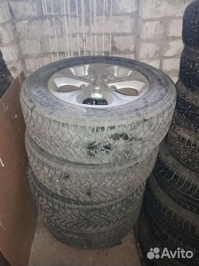 Nordman WR SUV 235/65 R17 108T