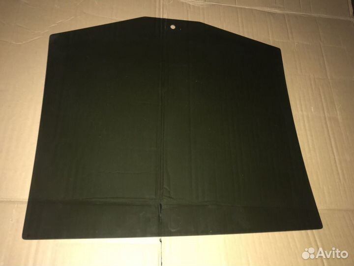 43R001595 Стекло задней правой двери VW Touran 1T