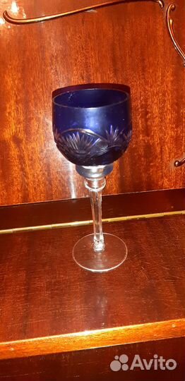 Хрустальные бокалы цветные