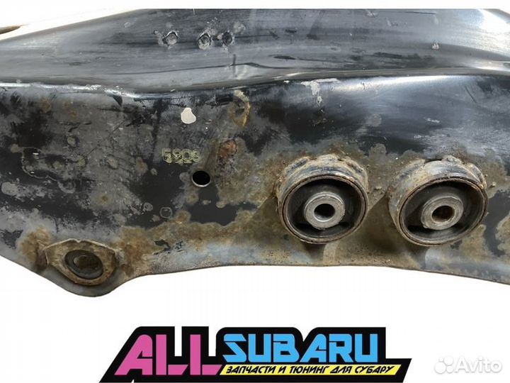 Балка, подрамник задний Subaru Forester SG5 EJ20