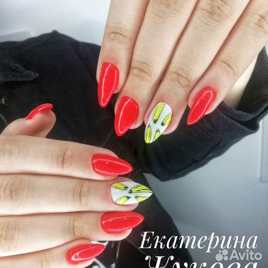 Маникюр и педикюр