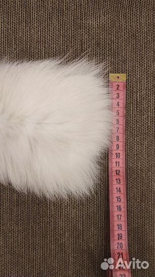 Воротник меховой песец белый