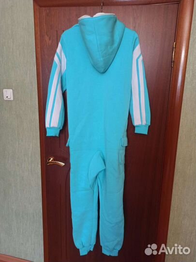 Женский комбинезон