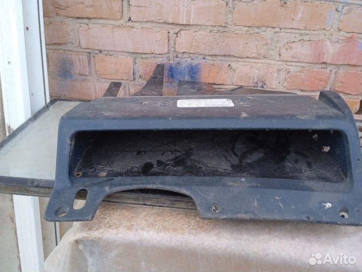 На разбор ауди б3