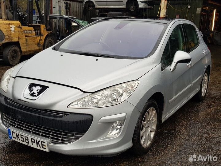 Разбор на запчасти Peugeot 308