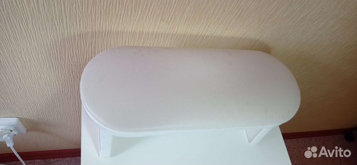 Подставка для рук маникюрная