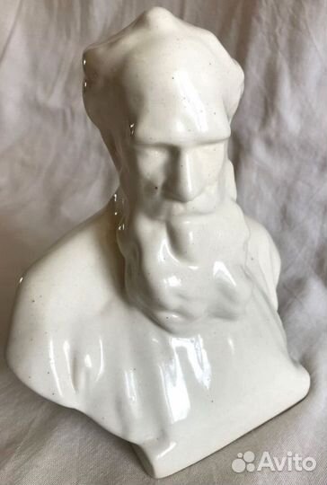 Бюст: Лев Толстой. СССР