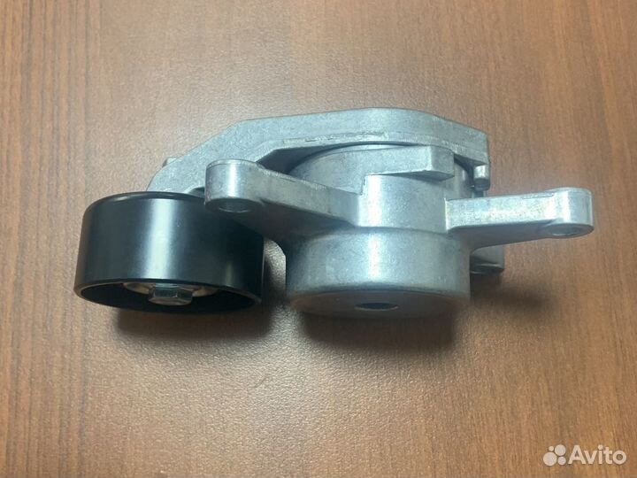 Натяжитель ремня с роликом Solaris / Rio 2017