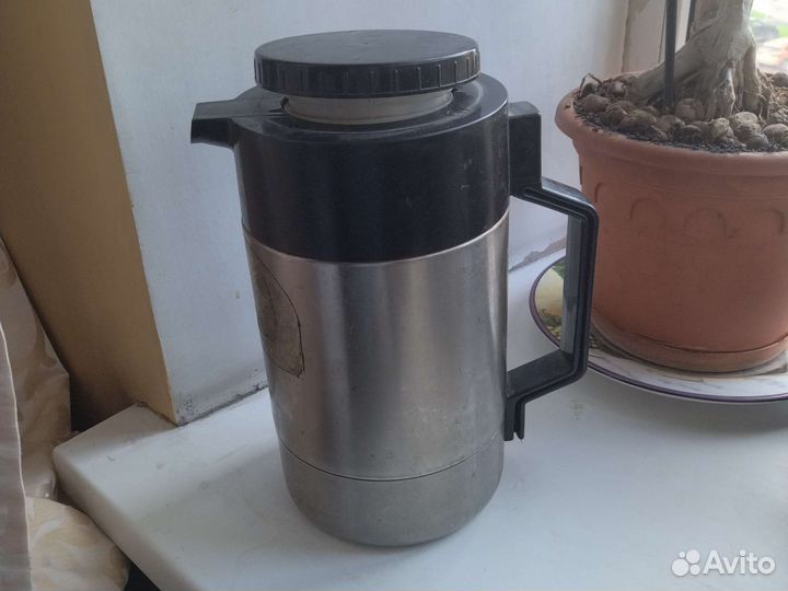 Термос Родник 2 л