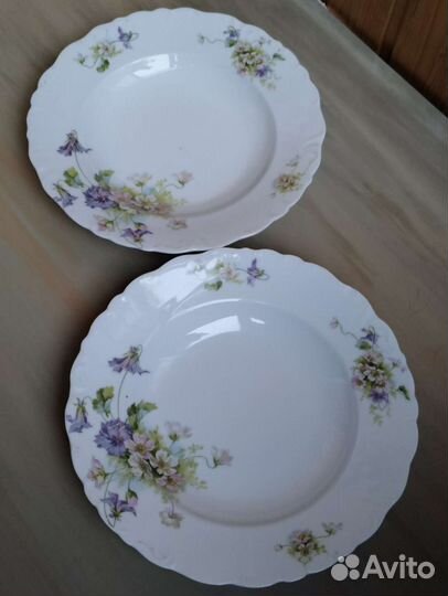 Тарелки (кузнецовский фарфор)