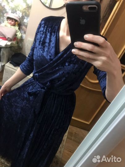 Вечернее платье