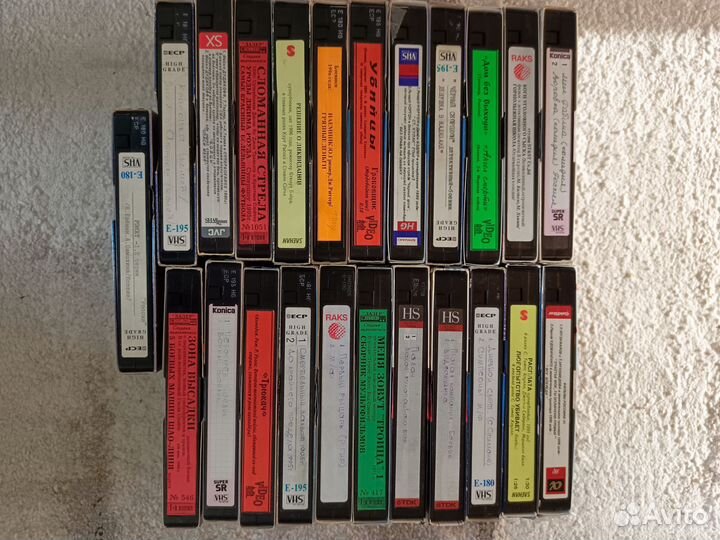 Видео кассеты с фильмами