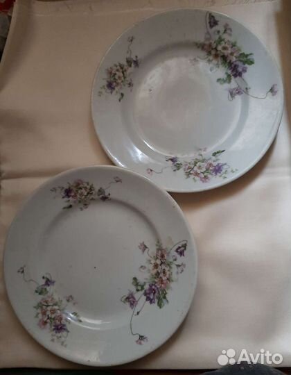 Старинные Тарелочки фабрики Морозова.Большие