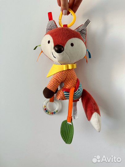 Детские развивающие игрушки подвески