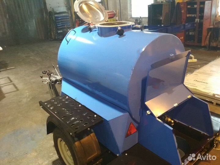 Прицеп-цистерна 700 литров