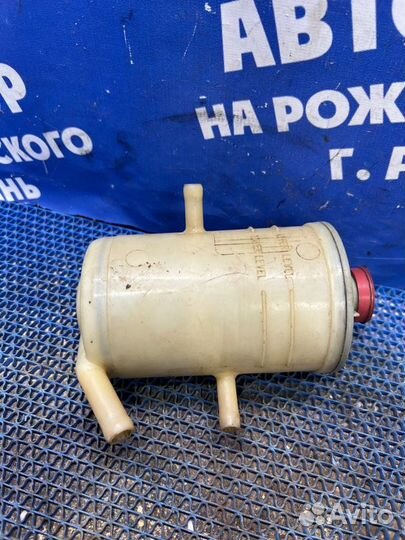 Бачок гидроусилителя Honda Accord 3 1990
