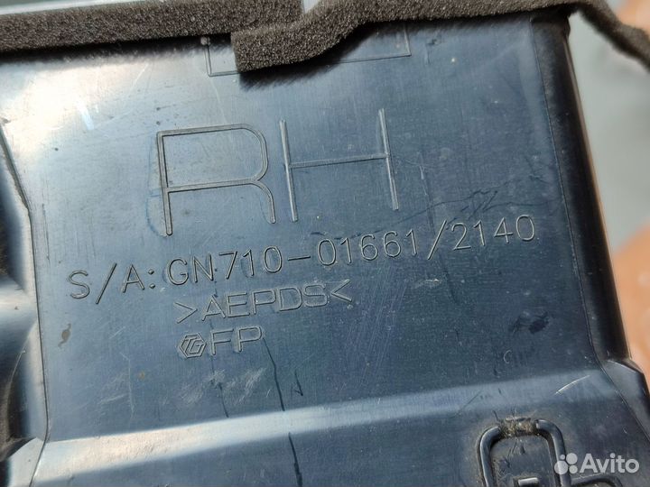 Дефлектор салона правый Toyota Camry V50