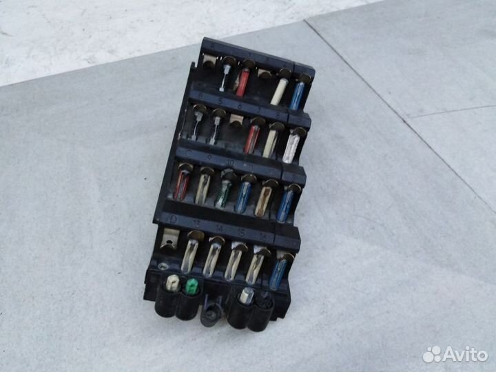 Блок предохранителей