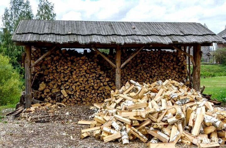 Нарубленные дрова