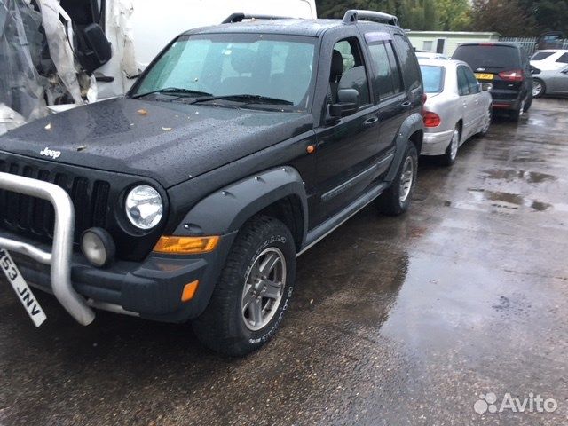 Разбор на запчасти Jeep Liberty 2002-2006