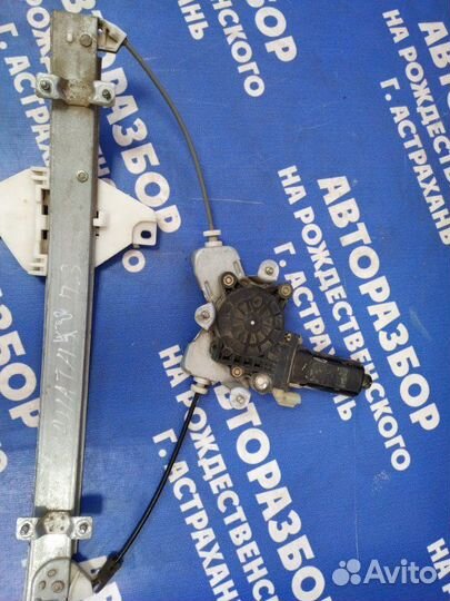 Задний правый стеклоподъемник Hyundai Sonata 4