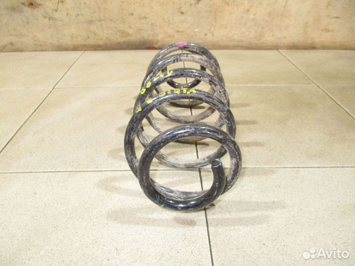 Пружина задняя Toyota Yaris 2 (XP90)