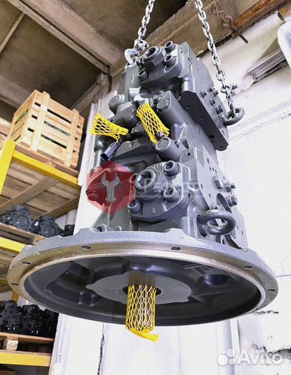 Основной насос Komatsu PC210LC-7 708-2L-00300