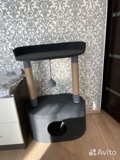 Домик для кошки с когтеточкой